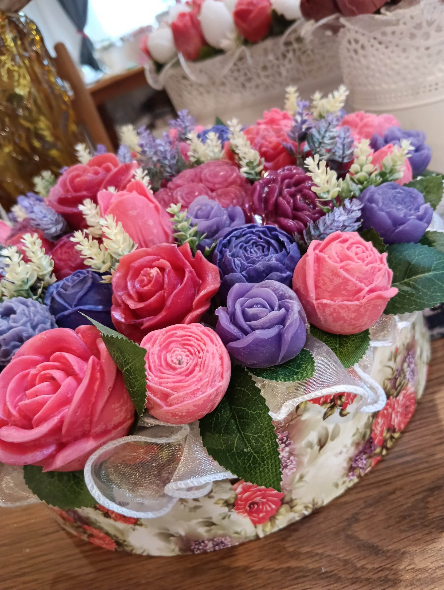 Květinové kytice ze svíček 