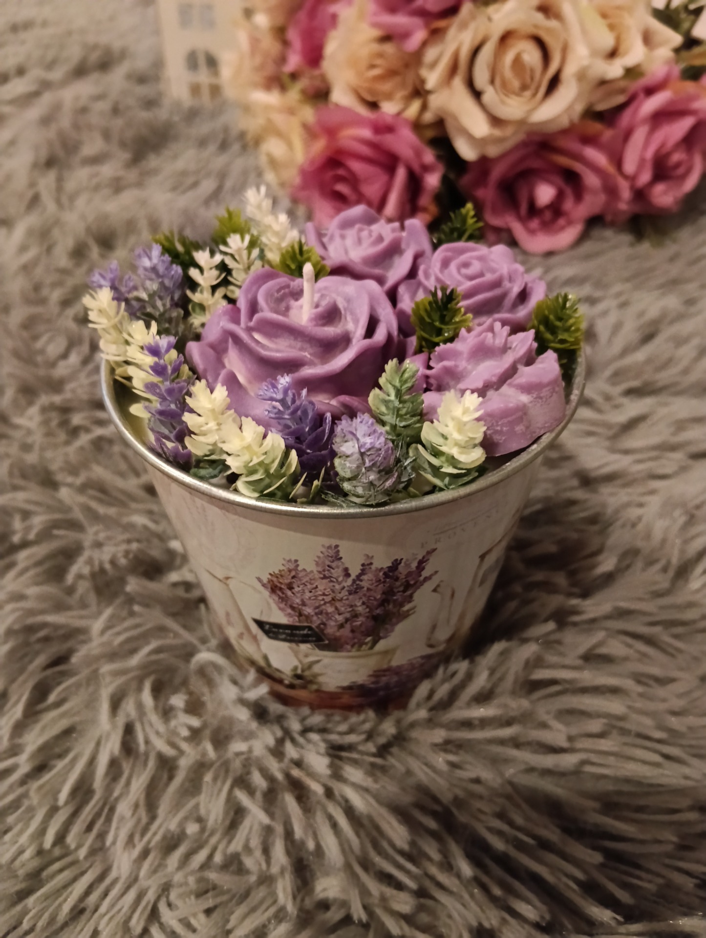 Svíčky v kovovém obalu